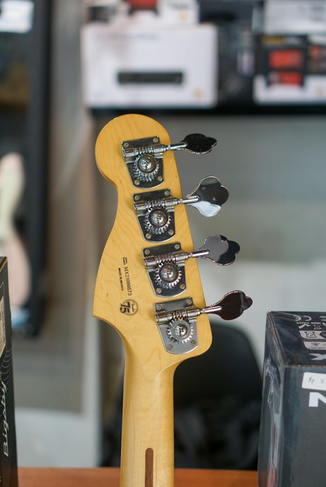 Fender Player Series Precission Buttercream