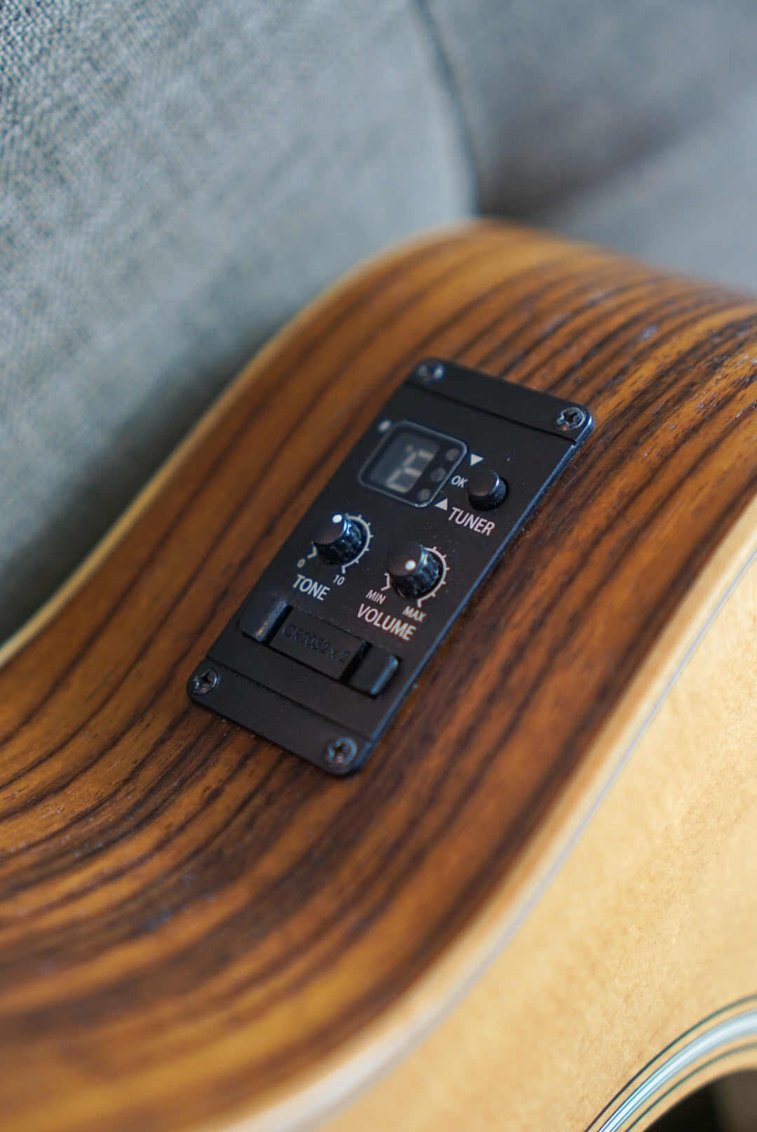 TAYLOR GS MINI E ROSEWOOD ACCOUSTIC ELECTRIC