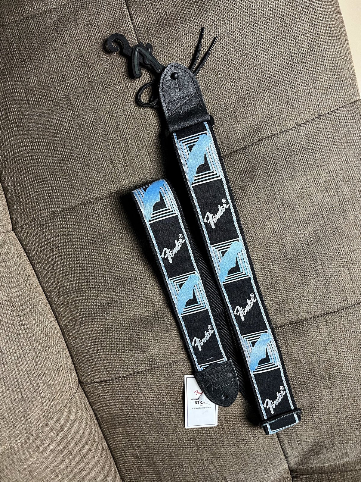 Fender 2 Inch Monogrammed Strap - Black/Light Grey/Blue