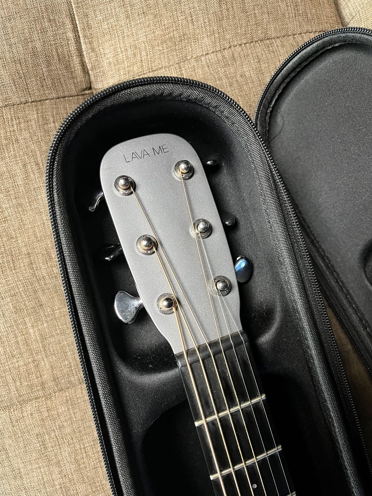 LAVA MI 3 HI LAVA SMART GUITAR