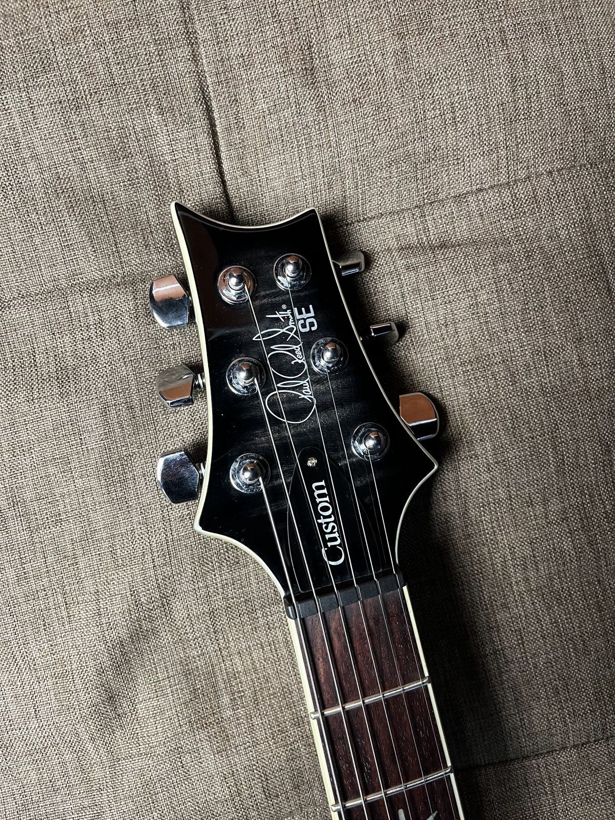 PRS SE Custom 24 Semi Hollow Piezo Charcoal Burst