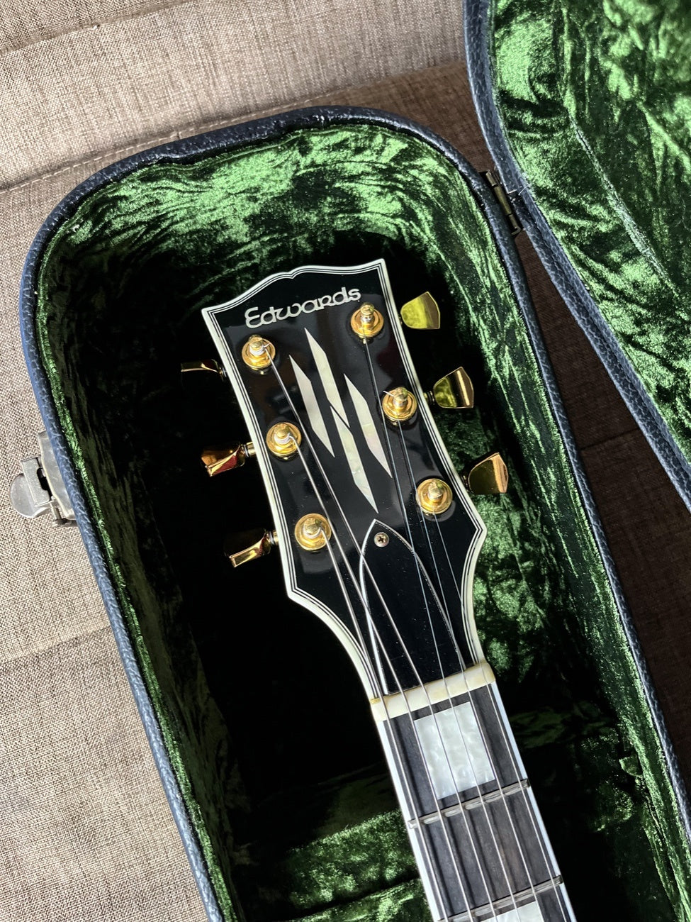 Edward's Lespaul Custom P90