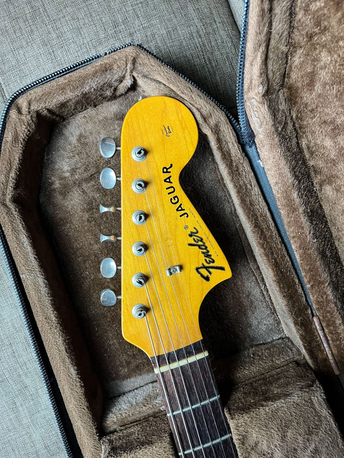 Fender traditional jaguar 60's Japan