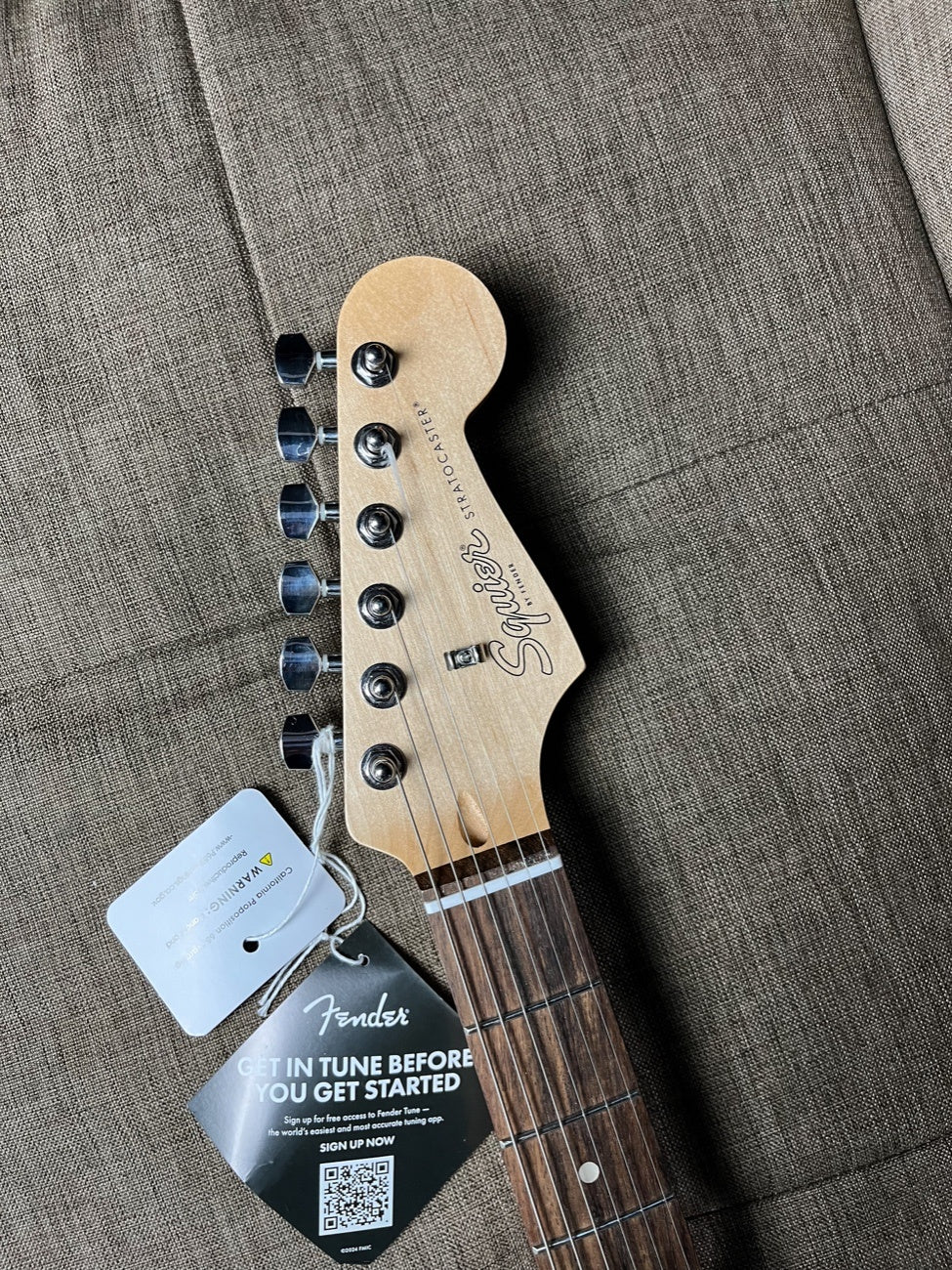 SQUIER DEBUT SERIES STRATOCASTER LAUREL FB CALIFORNIA BLUE