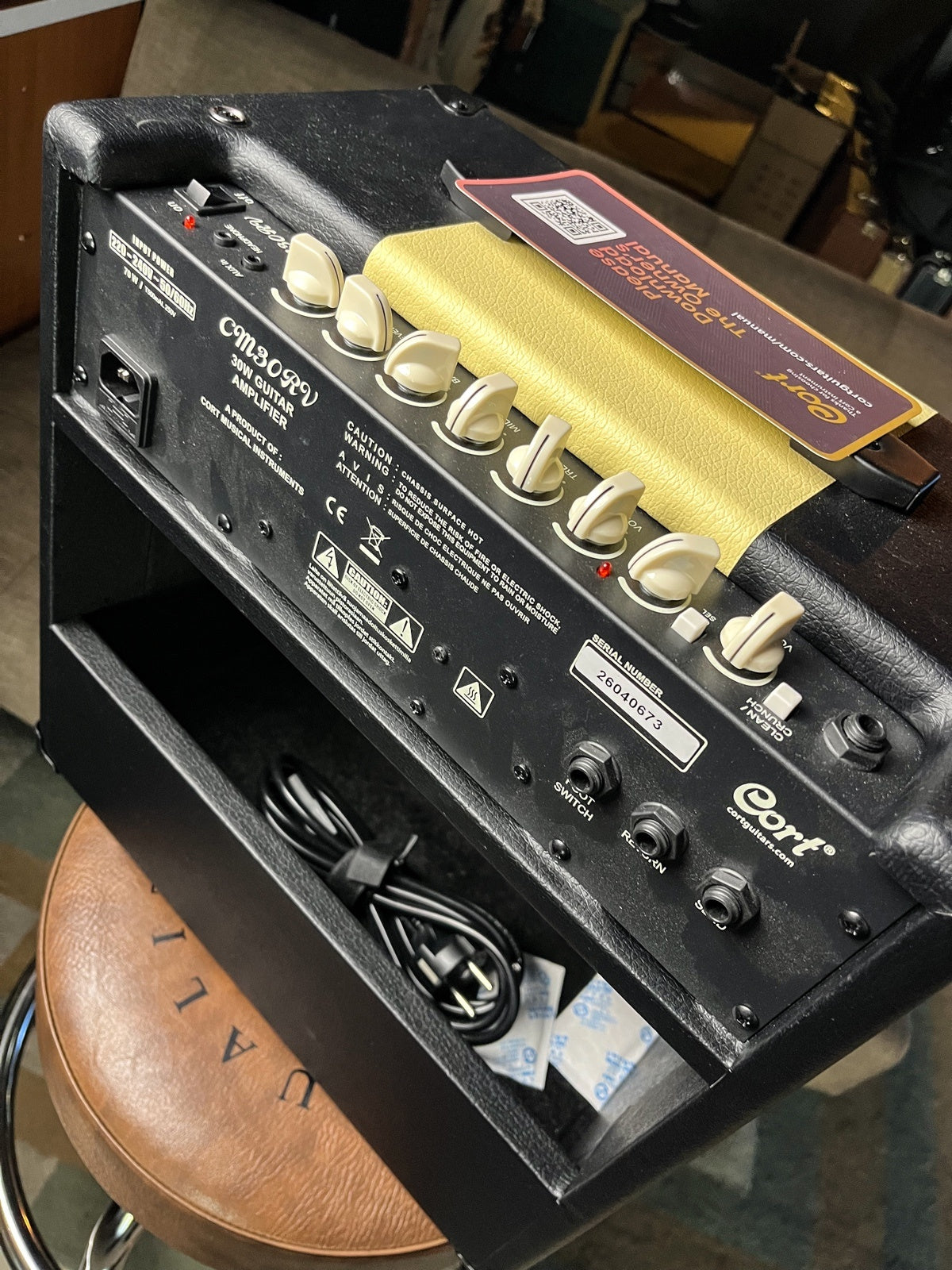 CORT CM-30 RV