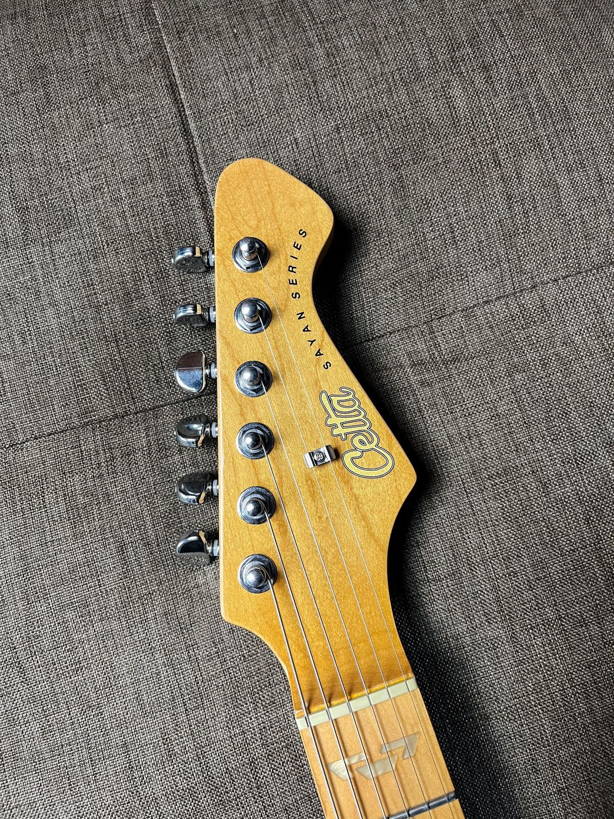 CETTA ELECTRIC SAYAN BEIGE