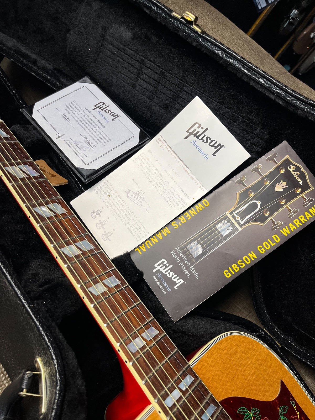 Gibson Dove Customshop VOS Limited Edition