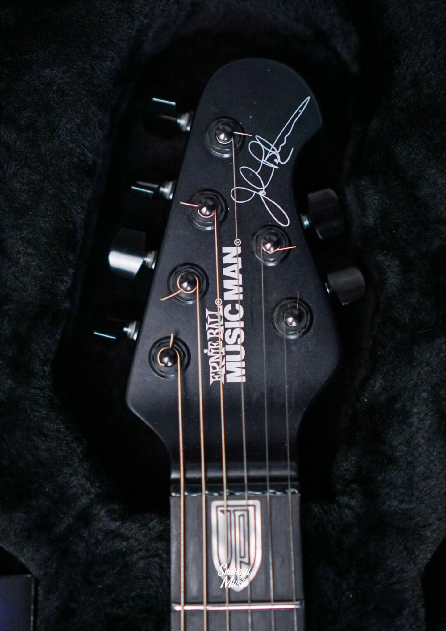 Musicman JP6 Stealth Black