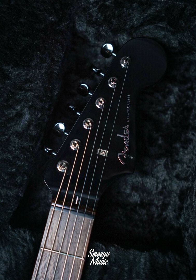 Fender Final Fantasy XIV Stratocaster