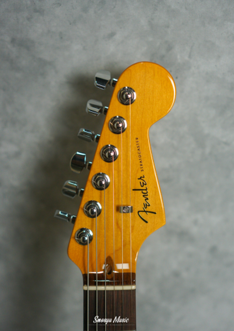 Fender American Ultra Stratocaster Electric Guitar RW FB Arctic Pearl