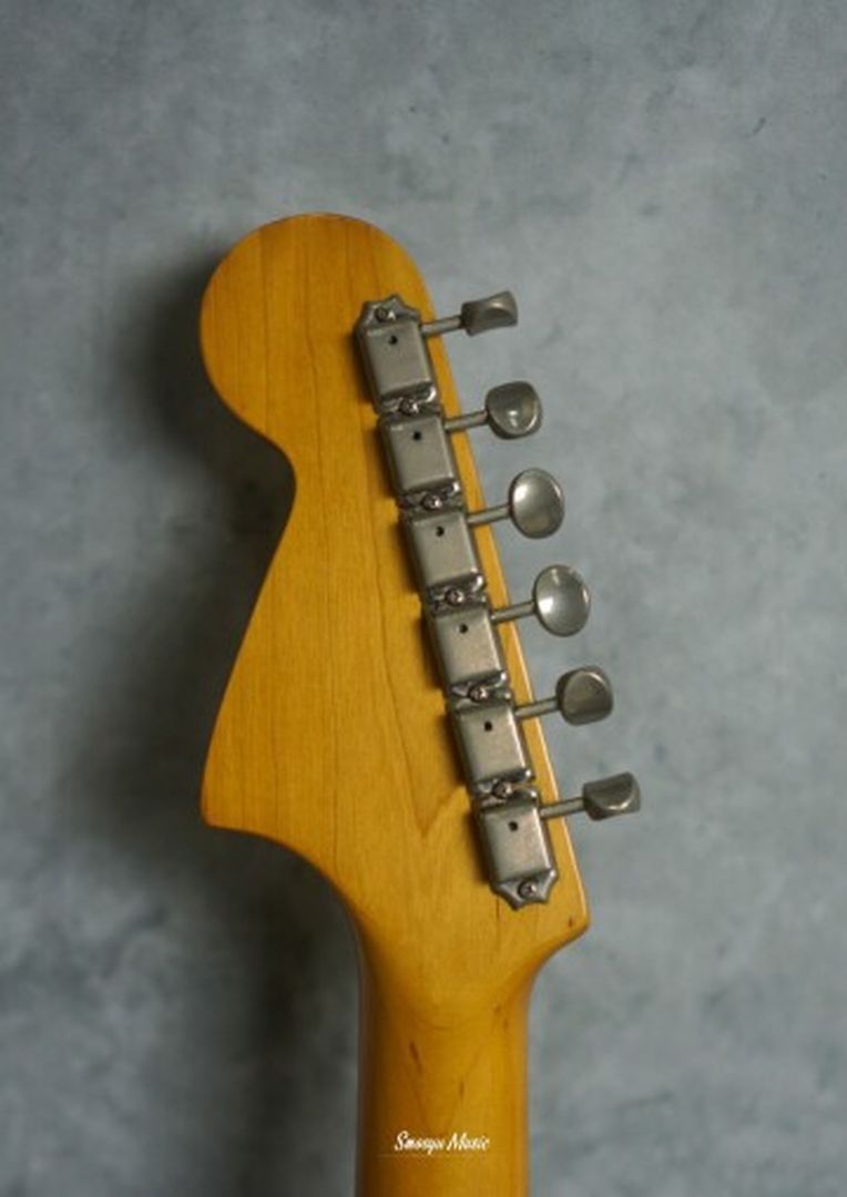 Fender Jaguar Japan