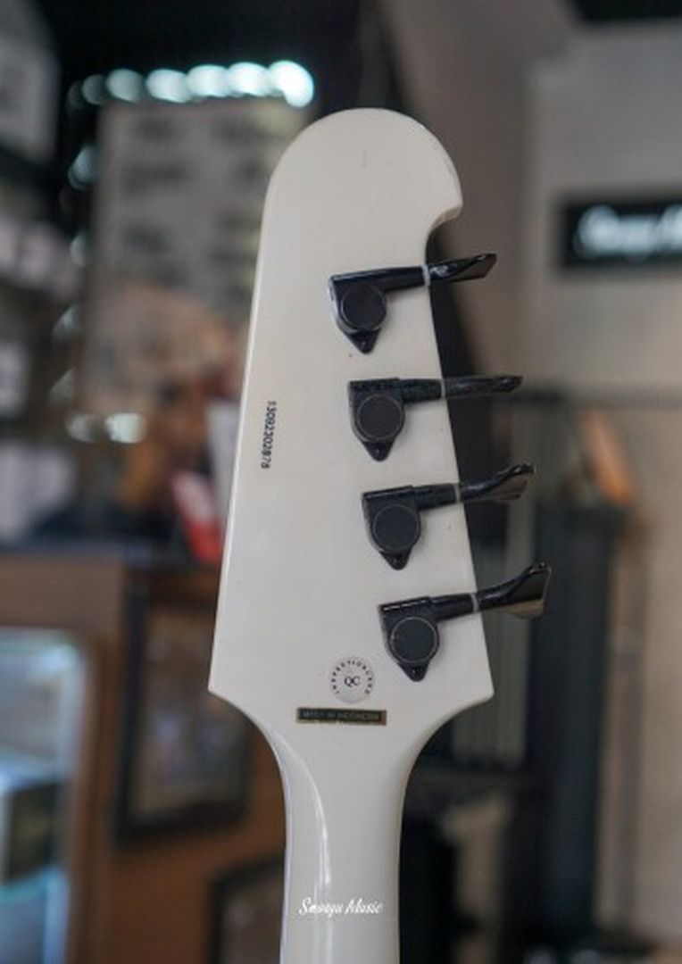 Epiphone Thunderbird Gibson Pickups