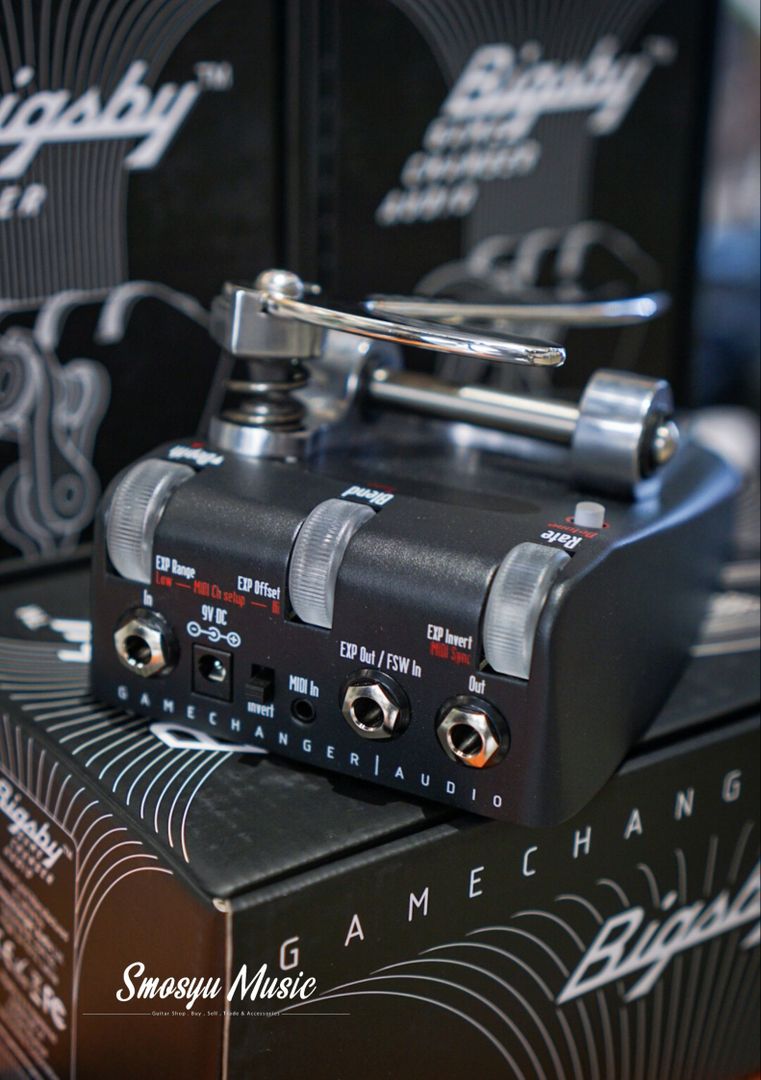 Gamechanger Audio Bigsby Polyphonic Pitch Shifting Pedal