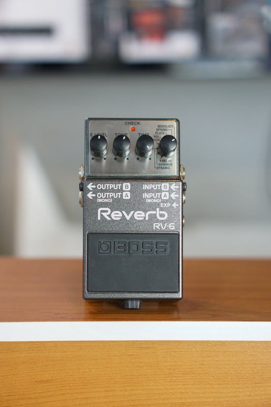 BOSS REVERB RV-6