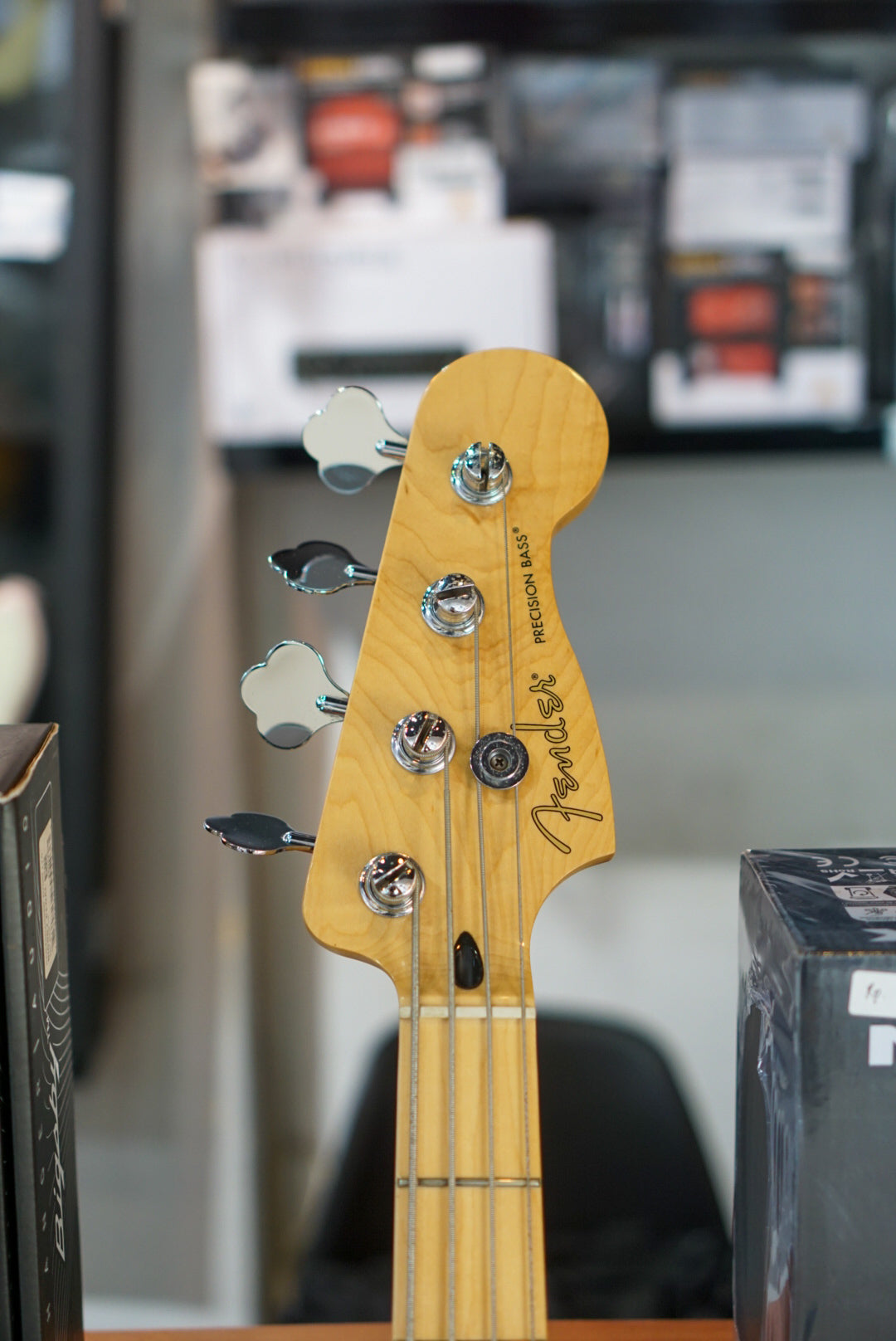 Fender Player Series Precission Buttercream