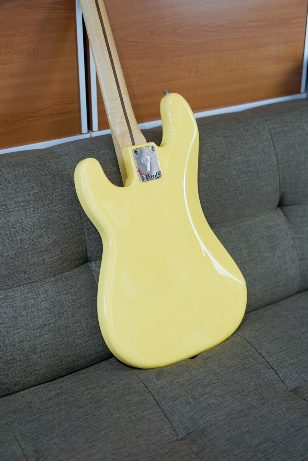 Fender Player Series Precission Buttercream