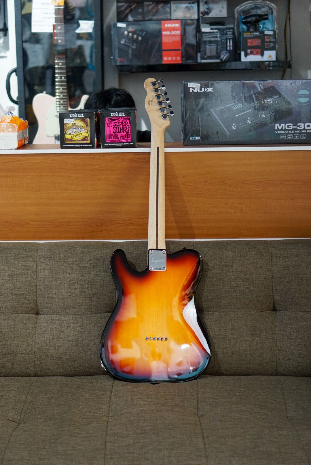 Squier Affinity Series Telecaster Maple FB 3-Color Sunburst