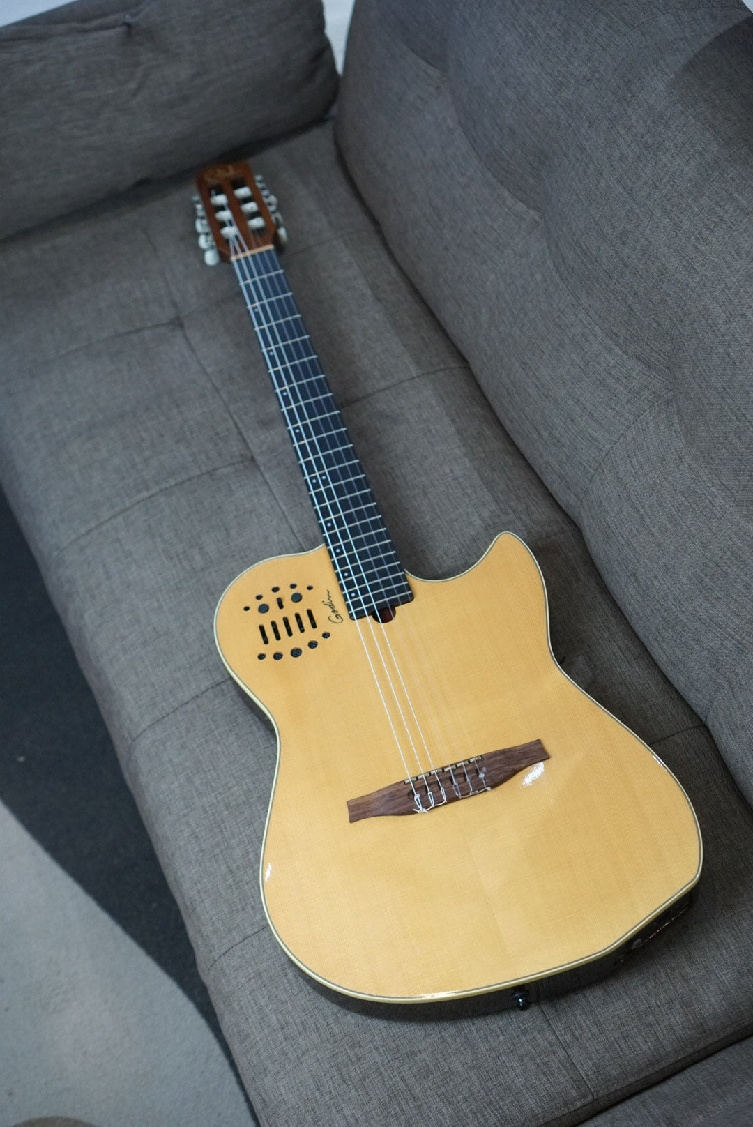 Godin Multiac Nylon SA