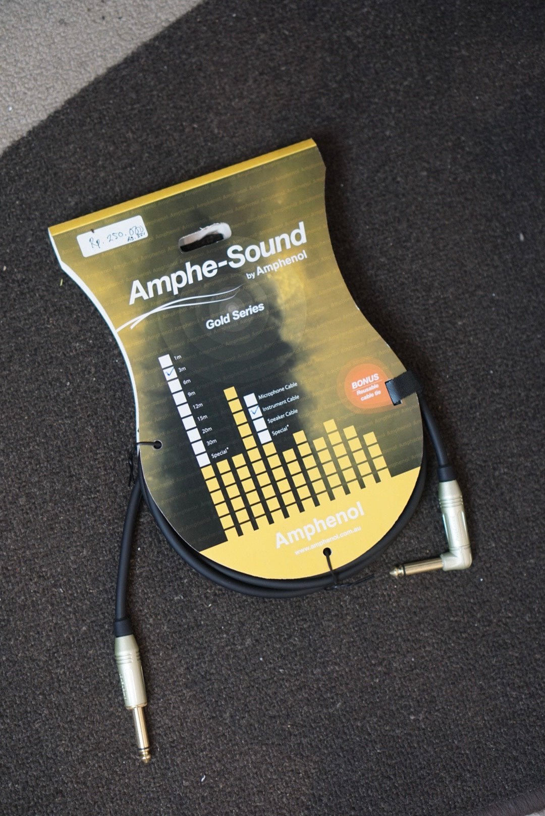 Amphemol guitar cable 3m