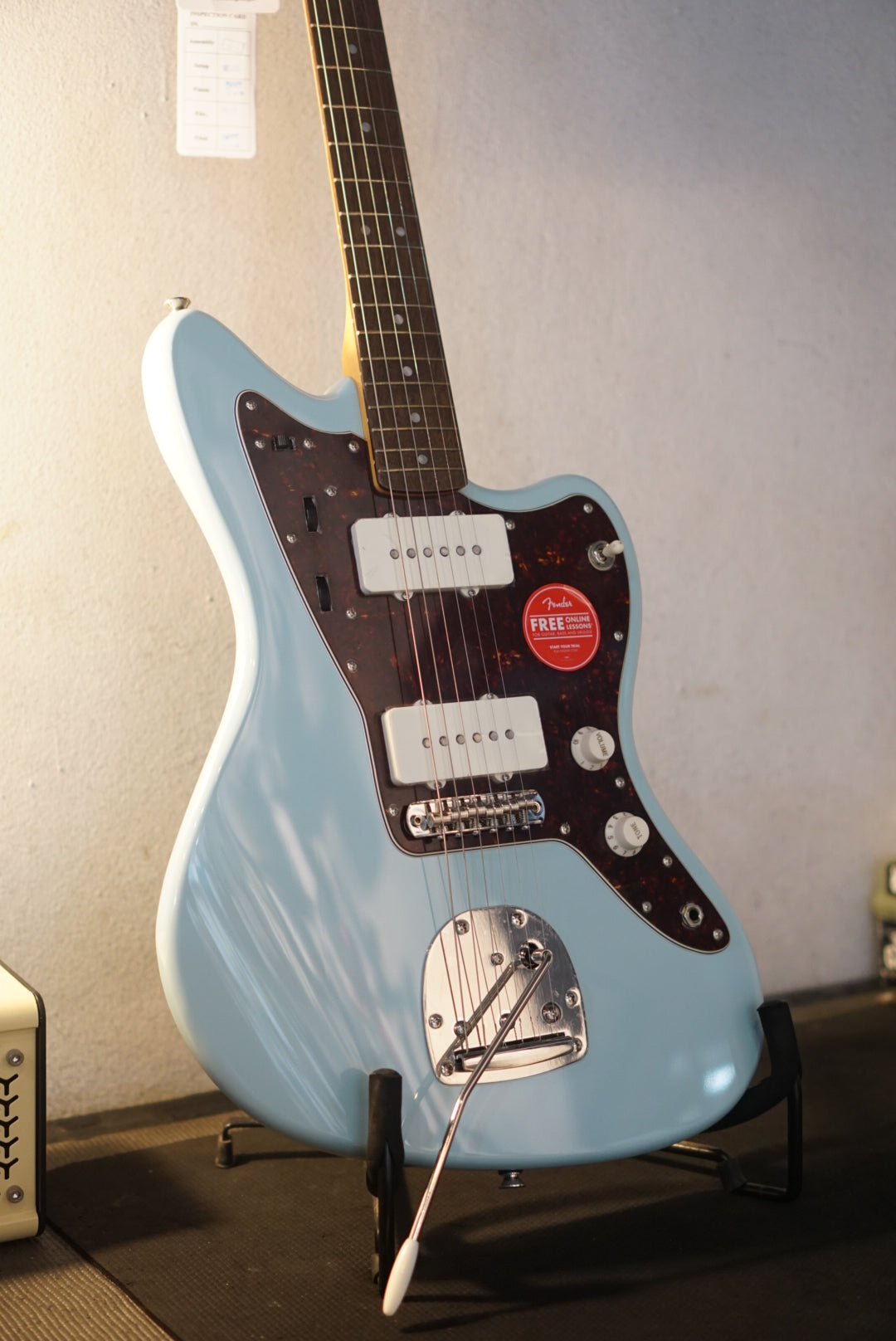 Squier Classic Vibe 60s Jazzmaster Electric Guitar, Laurel FB, Sonic Blue