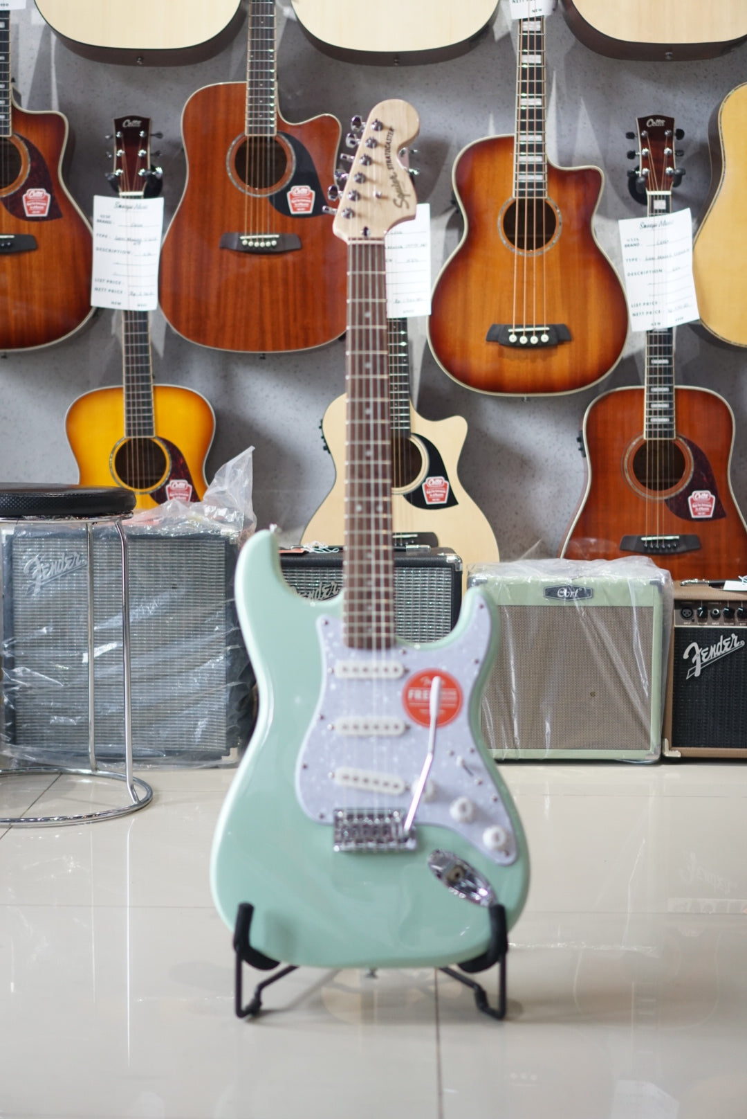 Squier FSR Affinity Series Stratocaster Guitar w/White Pearloid Pickguard, Laurel FB, Surf Green