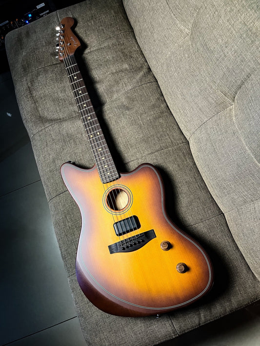 Fender Acoustasonic Jazzmaster Honey Burst