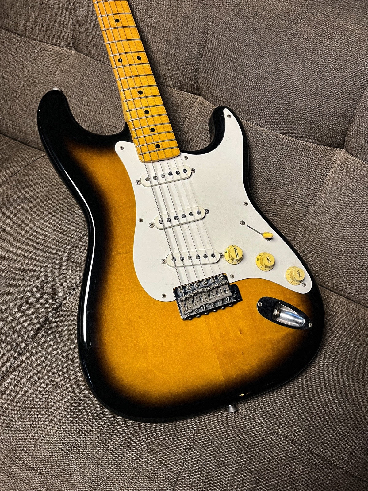 Fender Stratocaster ST57 TX Sunburst Japan