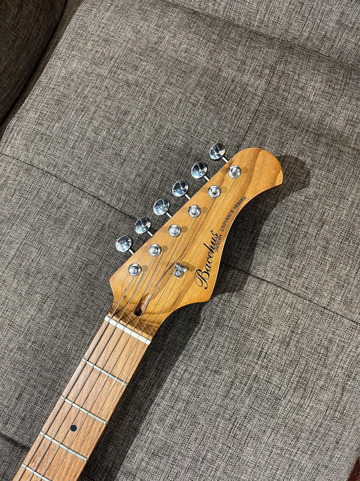 BACCHUS UNIVERSE IMP 24 FMH-RSM/M BROWN SUNBURST