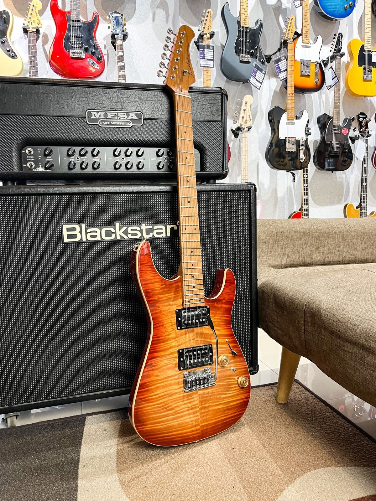 BACCHUS UNIVERSE IMP 24 FMH-RSM/M BROWN SUNBURST