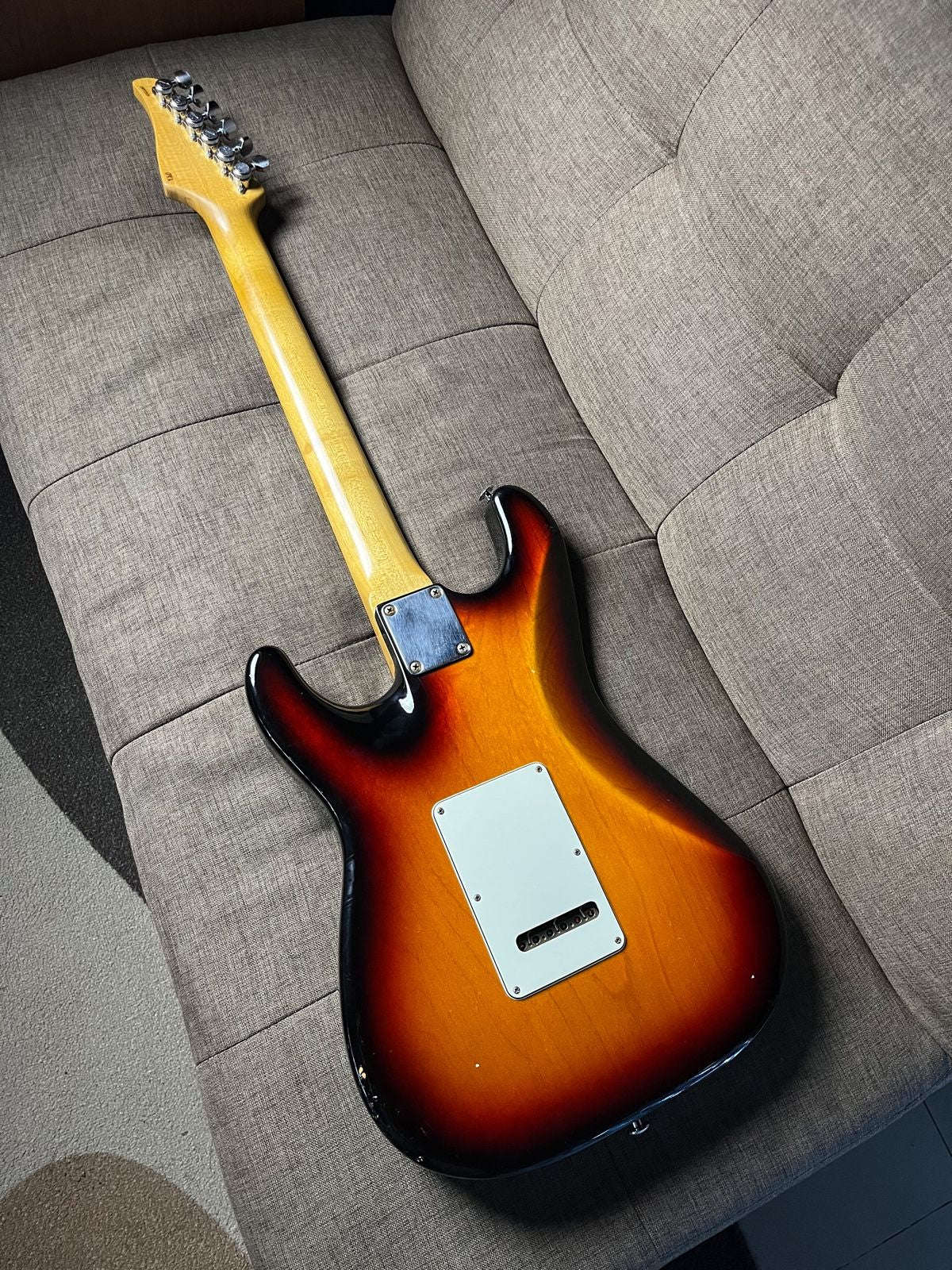 Suhr Classic Antique