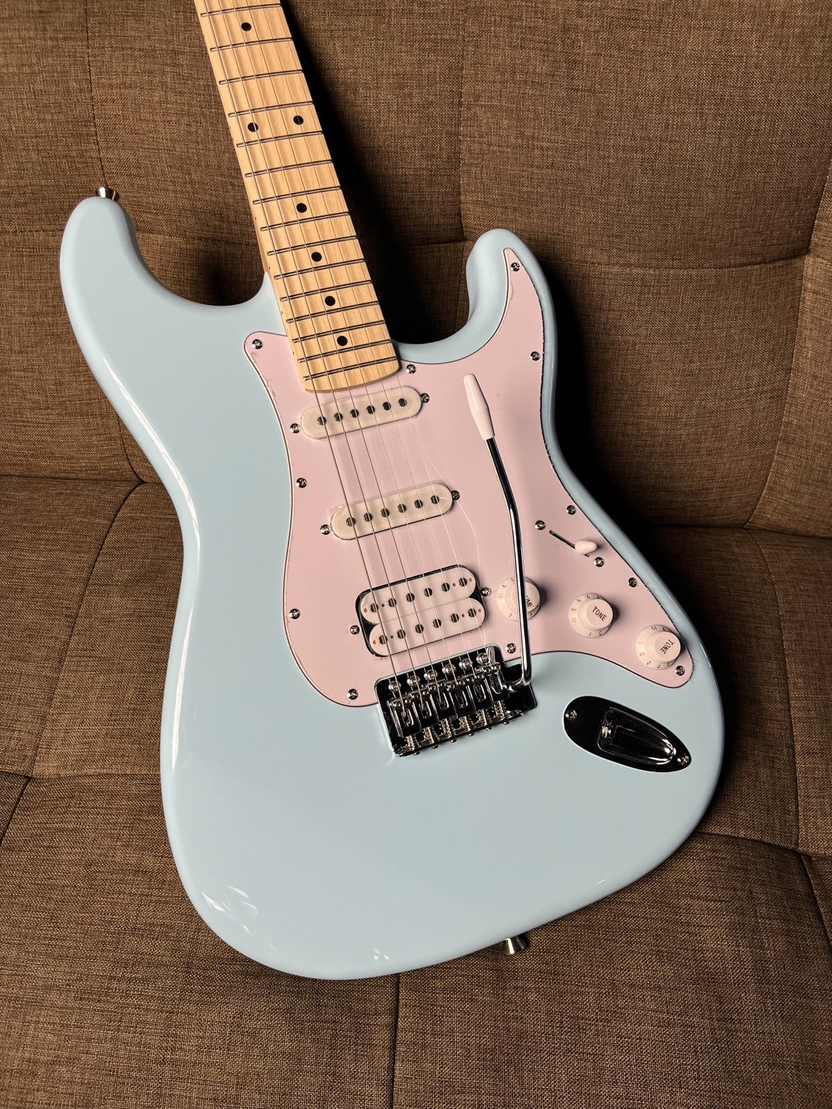 ARIO PRO II STG-004/M ELECTRIC GUITAR SNBL