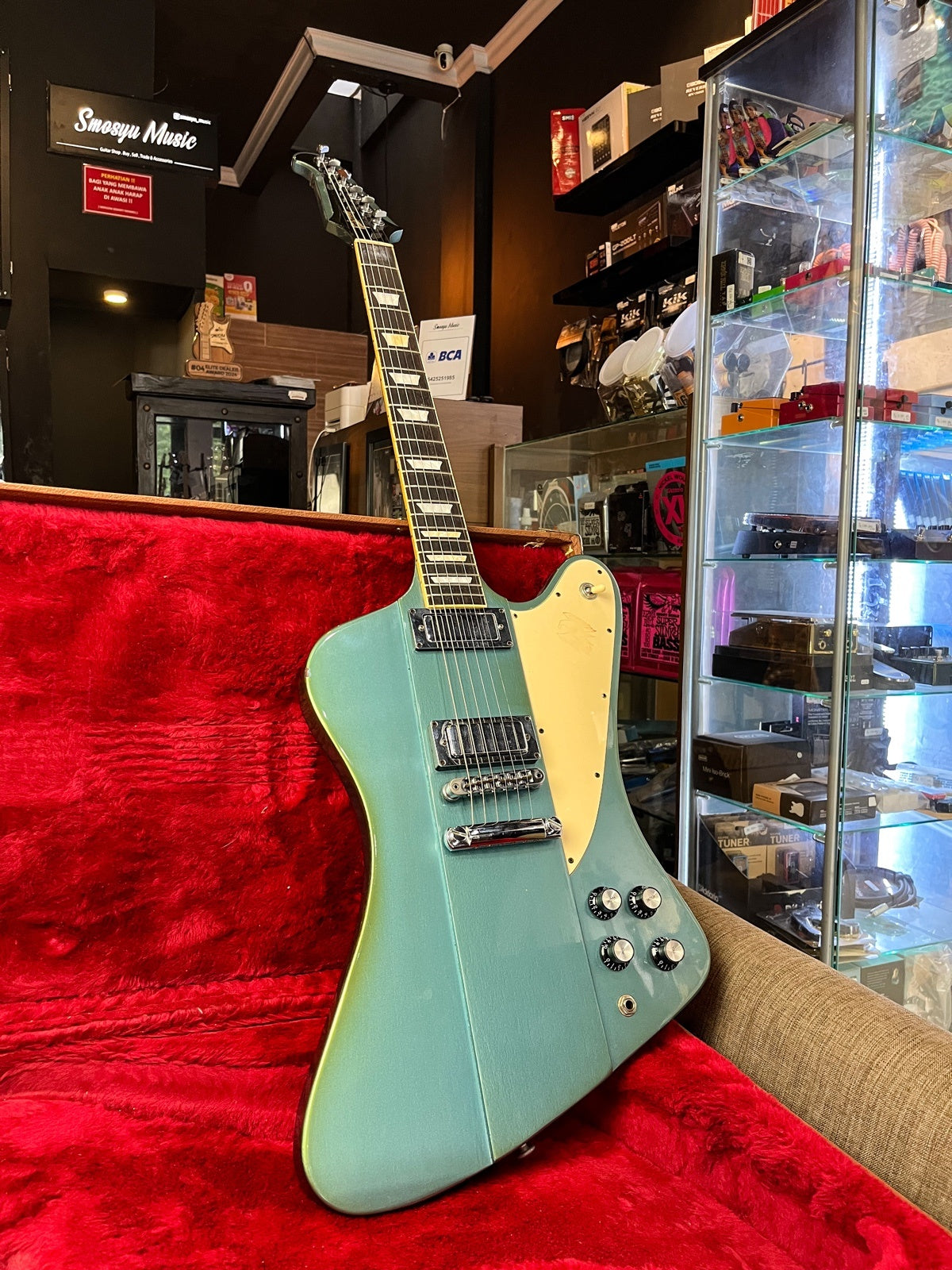 Gibson Firebird Pelham Blue (Player Condition)