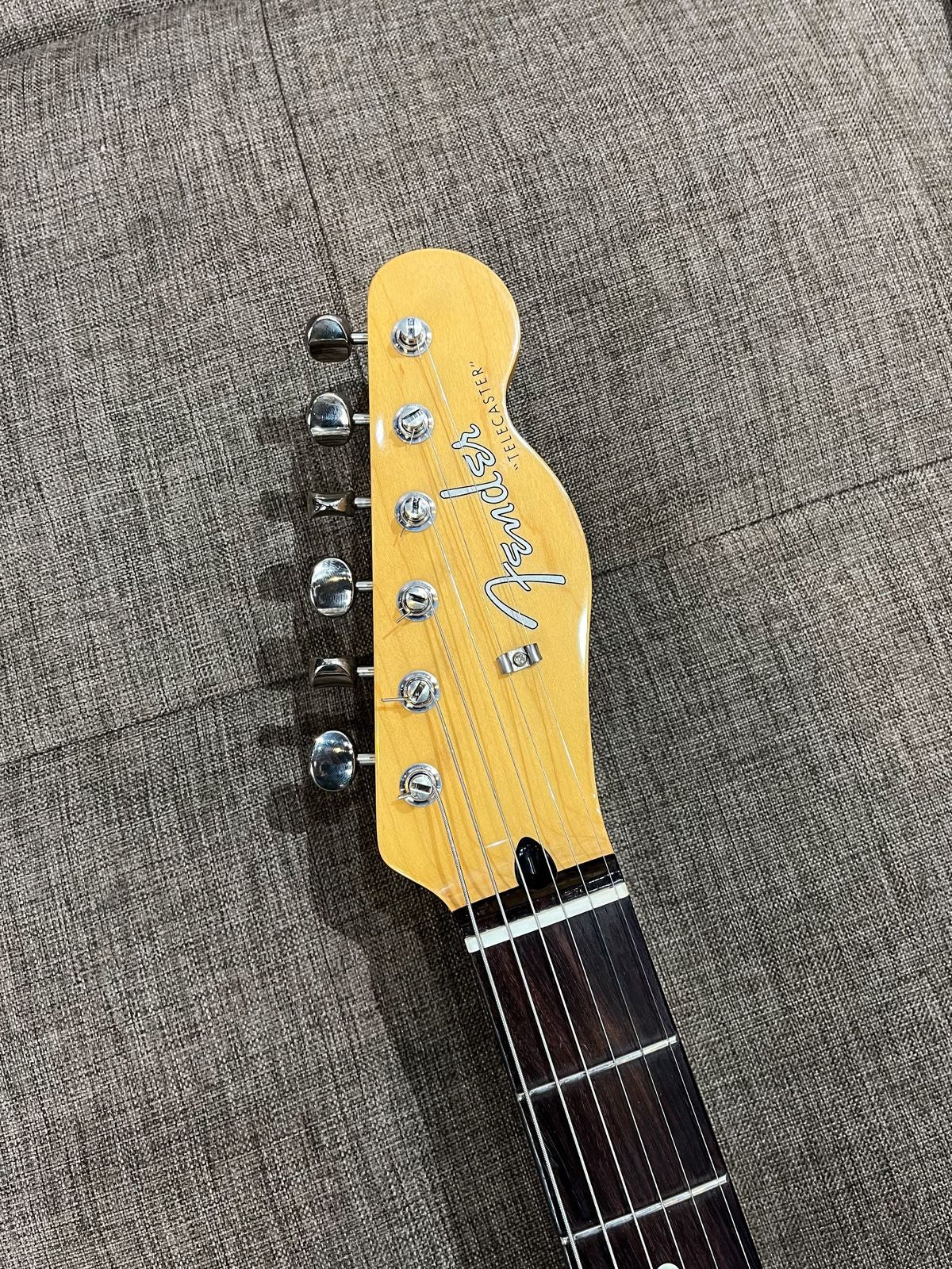 Fender Telecaster Hybrid II Candy Apple Red