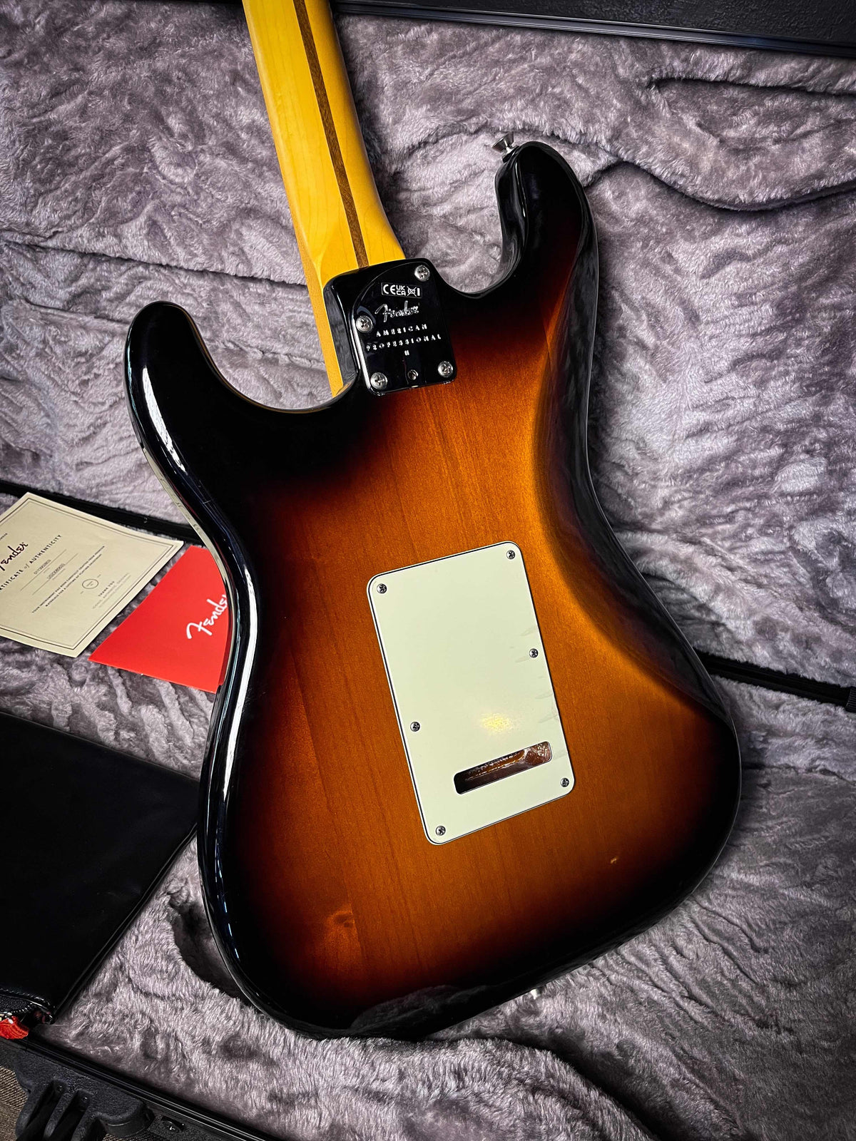 Fender Stratocaster American Professional II 3Tone Sunburst