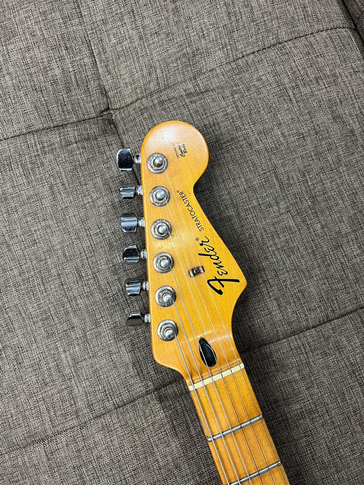Fender Stratocaster Standard Sunburst 2010