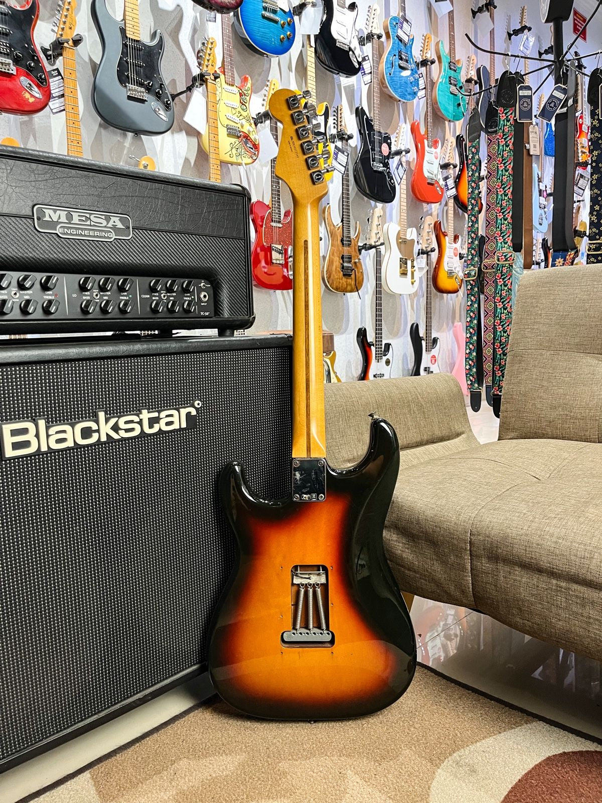 Fender Stratocaster Standard Sunburst 2010