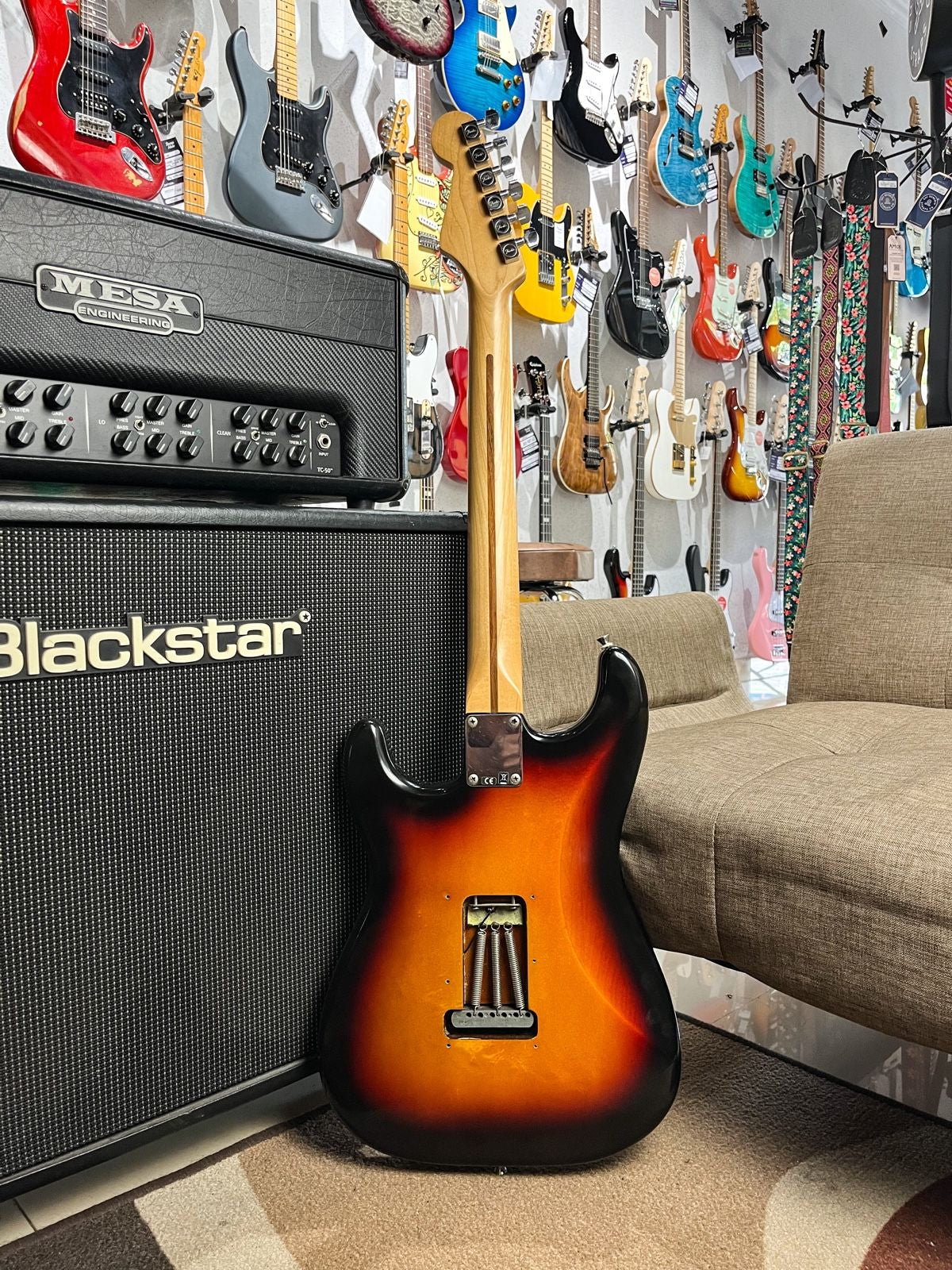 Fender Stratocaster Standard Sunburst 2008