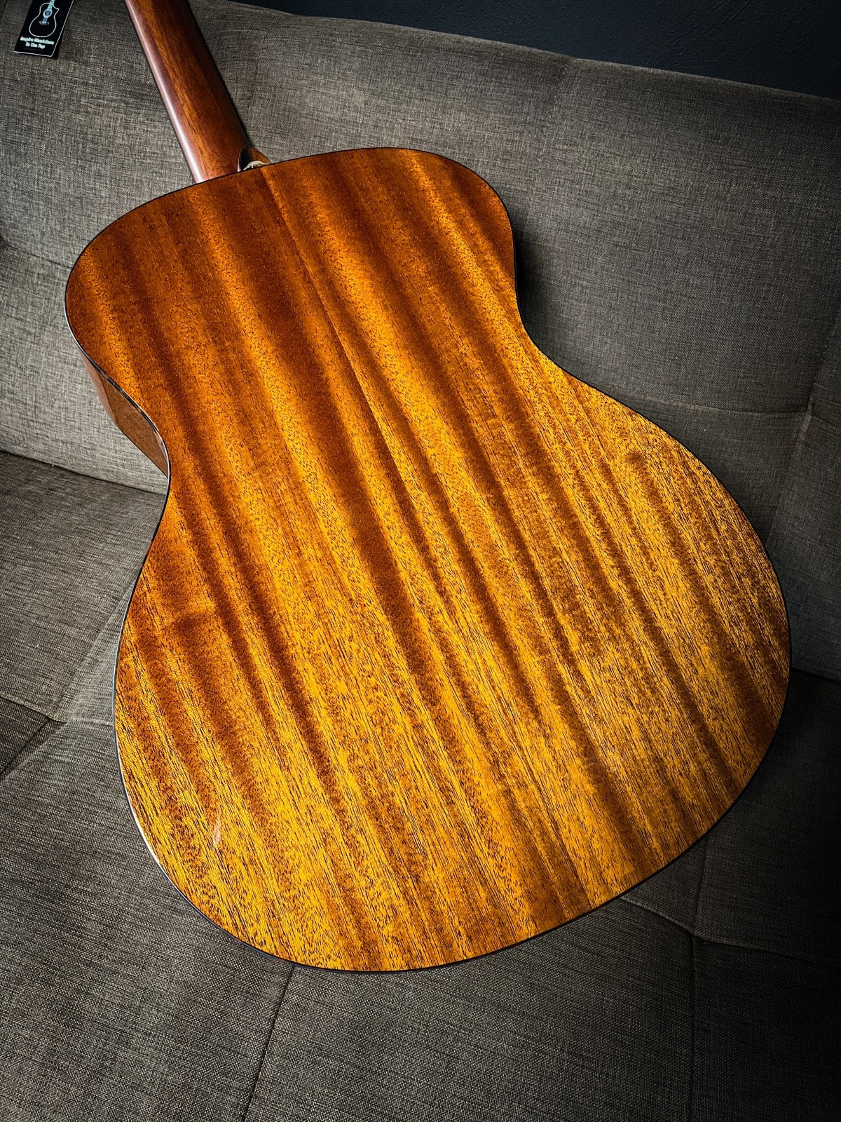 BROMD GRAND-AUDITORIUM FISHMAN SONITONE PICKUPS STEM, TOP VINTAGE TONE W/ HEAVY DURKEAG, NATURAL