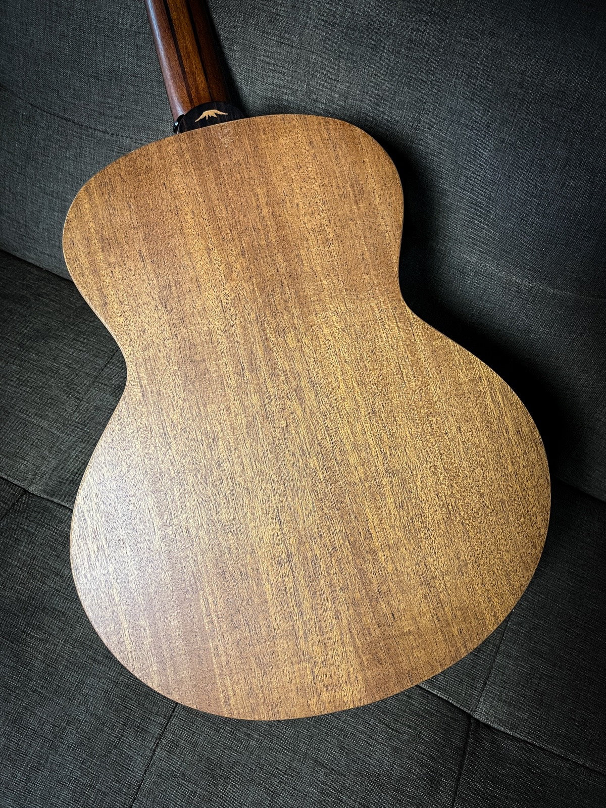 BROMO MINI JUMBO BASS, SOLID SPRUCE YOP, 4 STRINGS, W/ FISHIMAN SONITONE PICUP, W/BAG, NATURAL