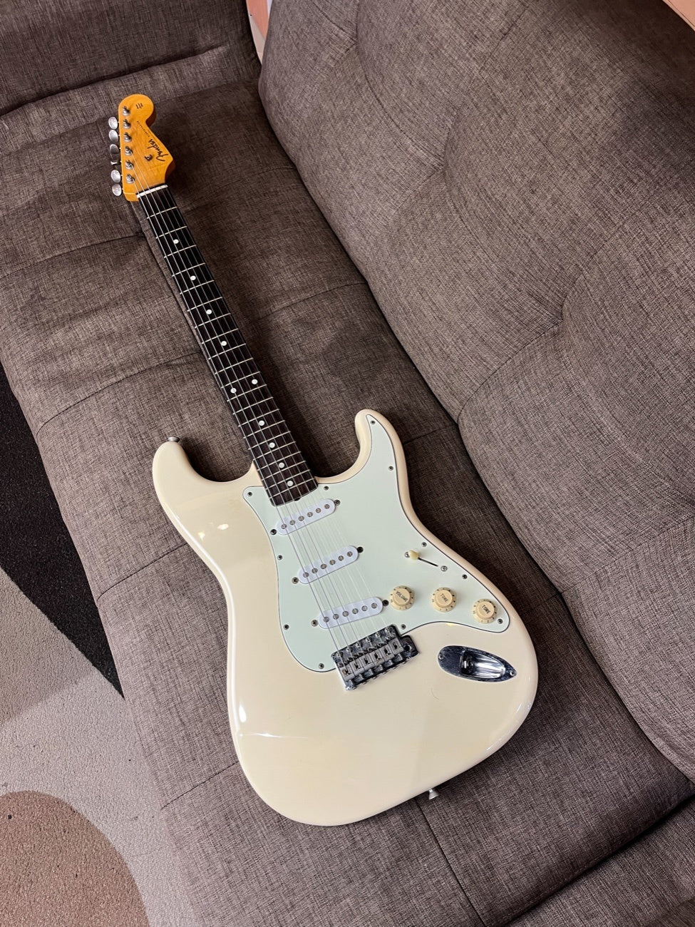 Fender Stratocaster Traditional 60s Olympic White