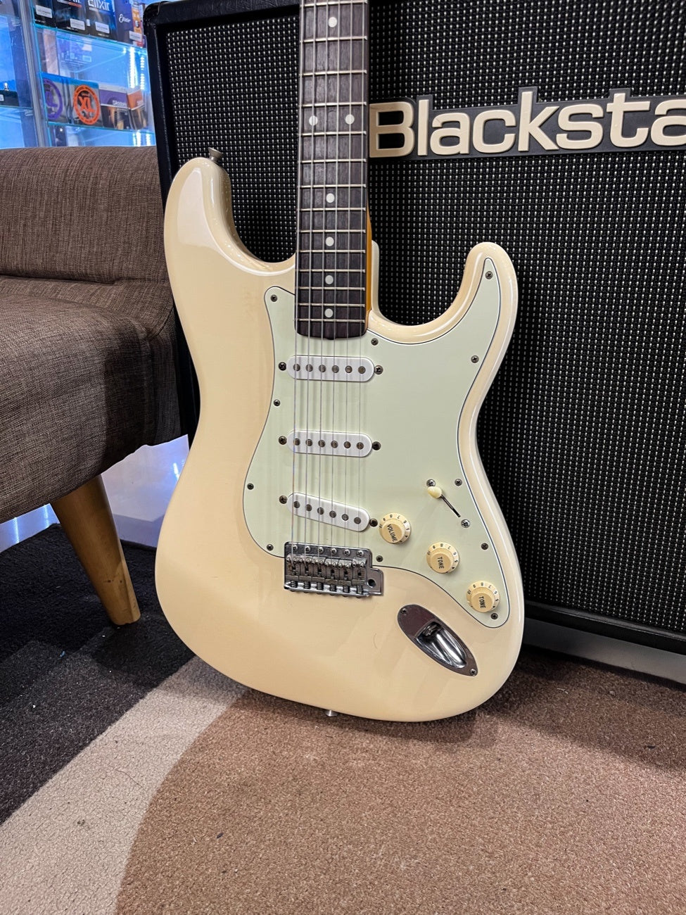 Fender Stratocaster Traditional 60s Olympic White