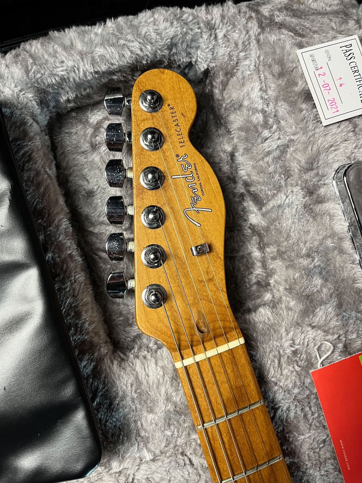 Fender telecaster american professional II roasted maple shoreline gold