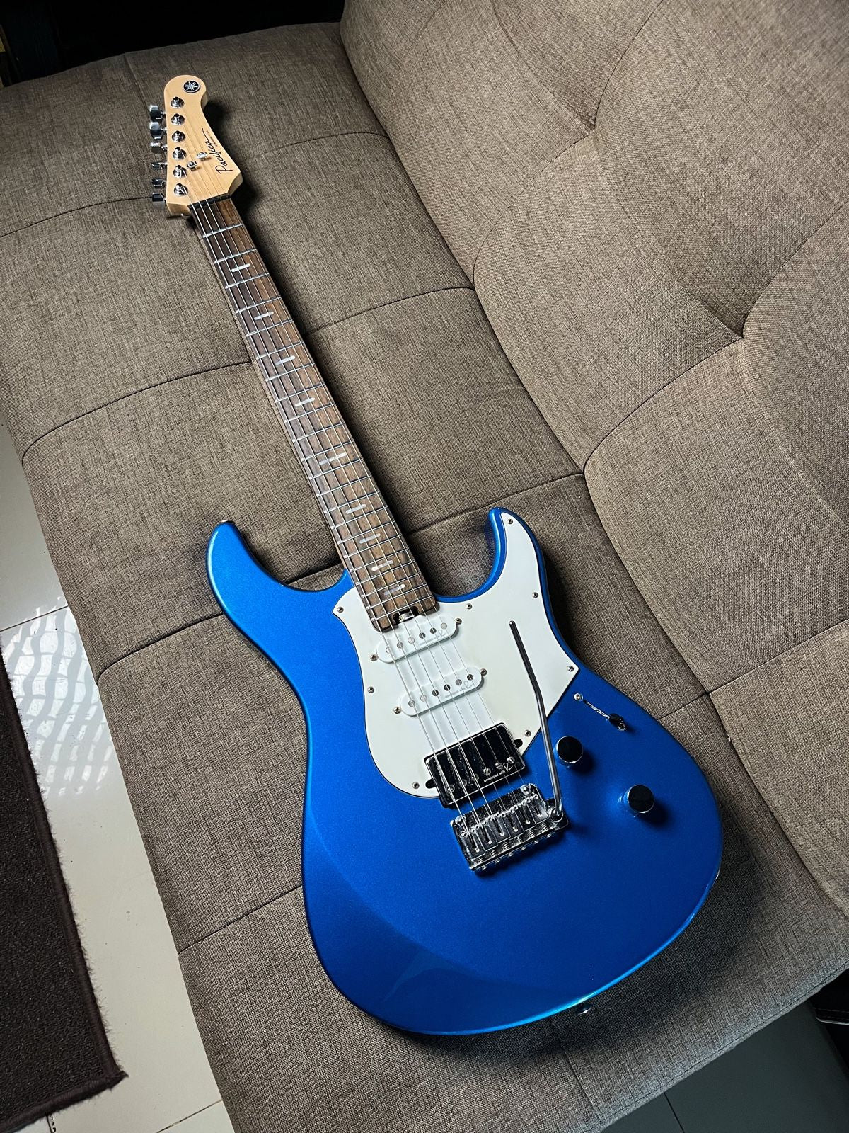 Yamaha pasifica standard plus