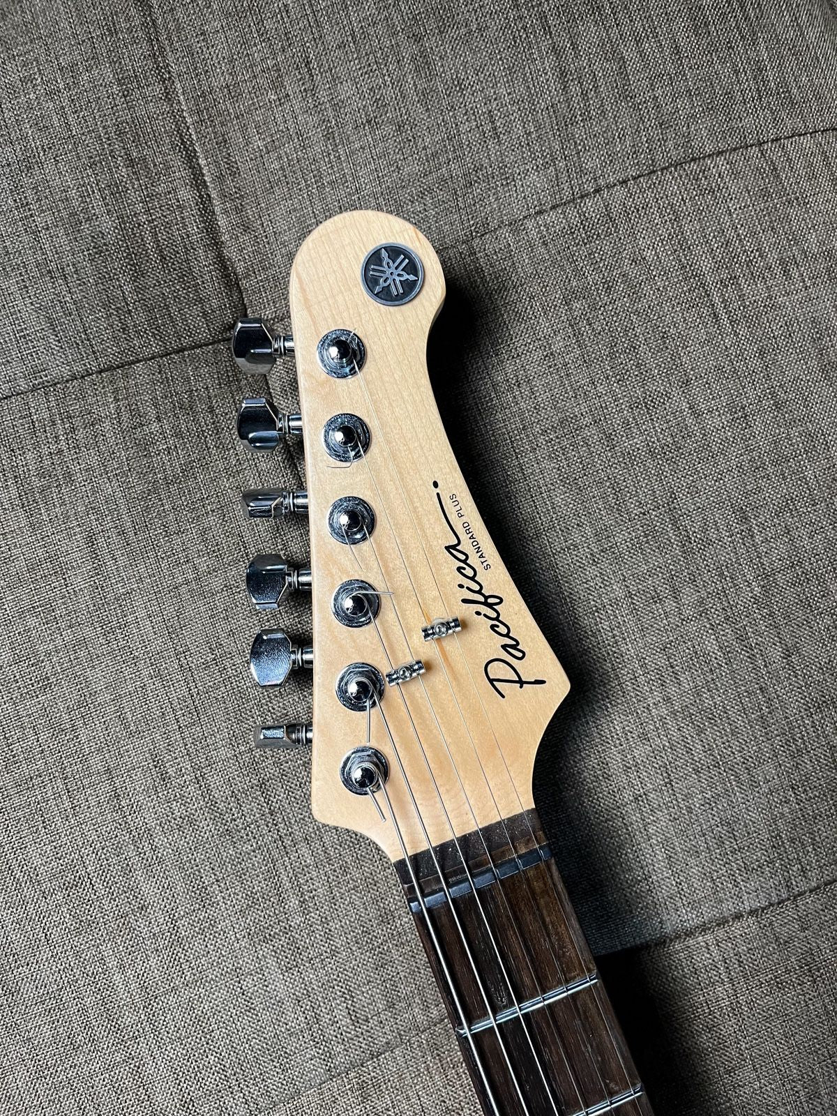 Yamaha pasifica standard plus