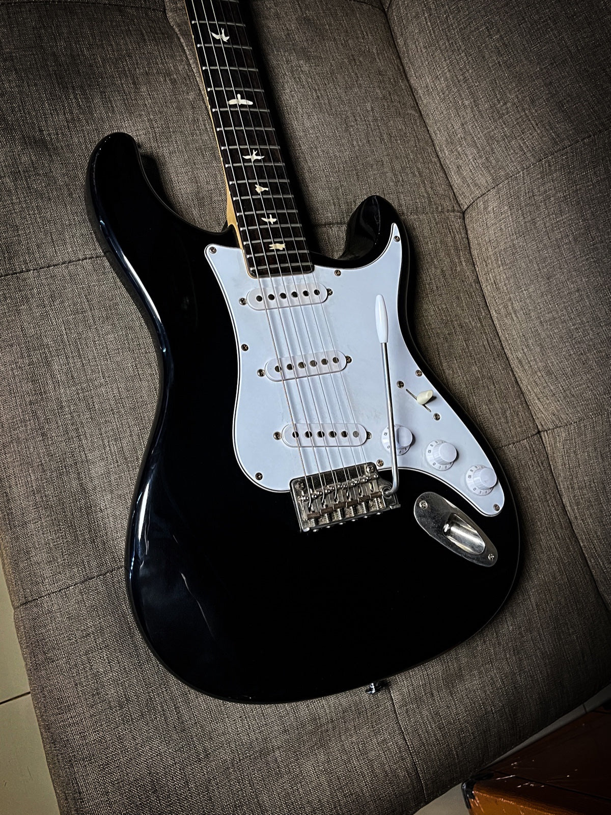 Prs SE Silversky Black Piano