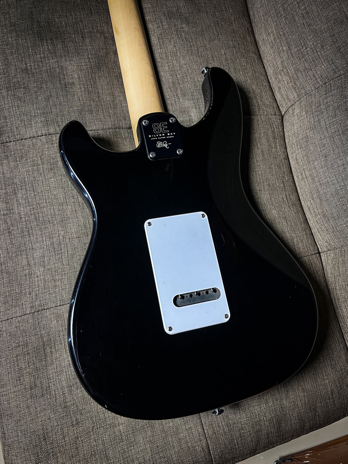 Prs SE Silversky Black Piano