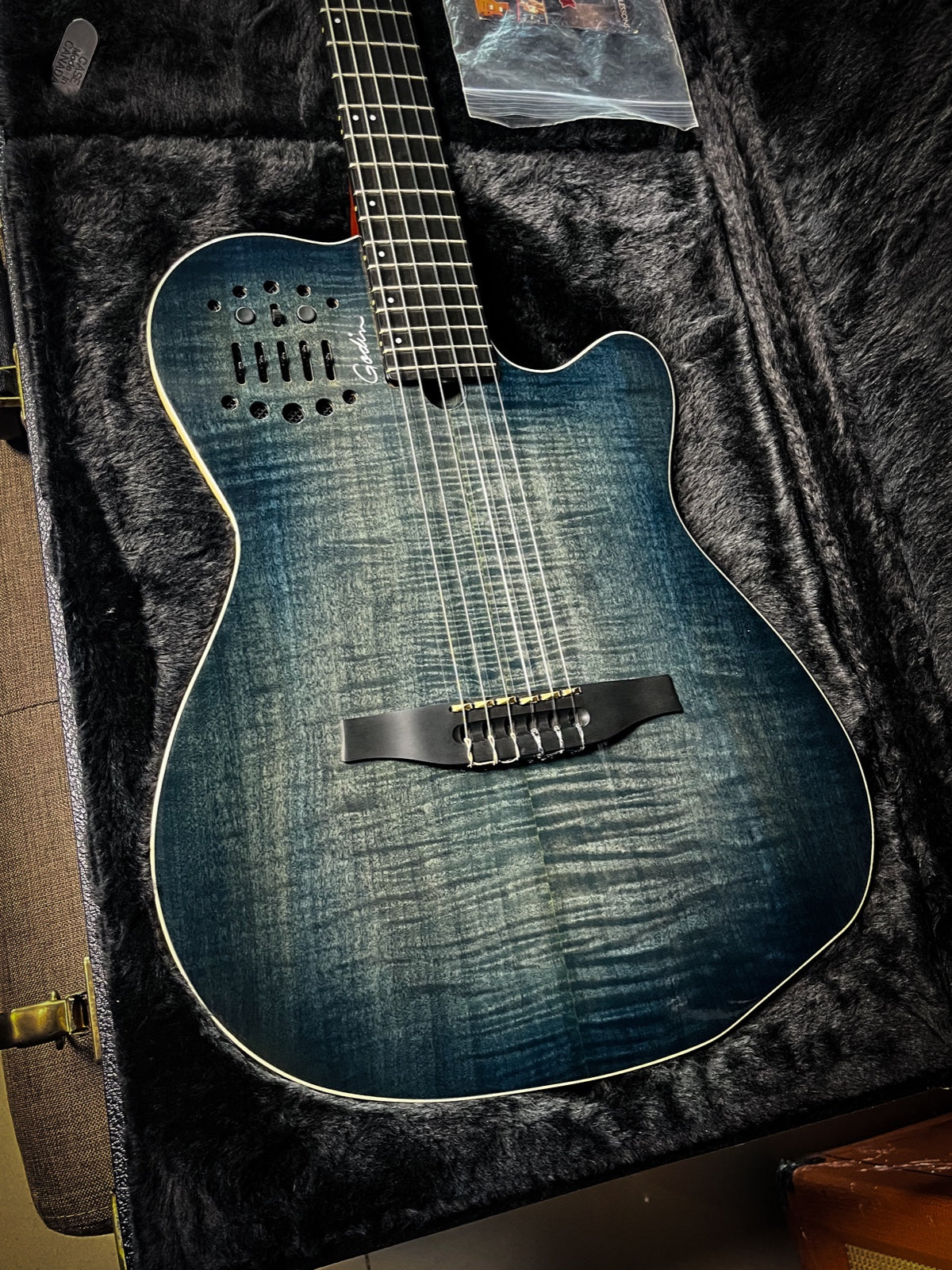 Godin Multiac Limited Edition Godin ACS SA Blue