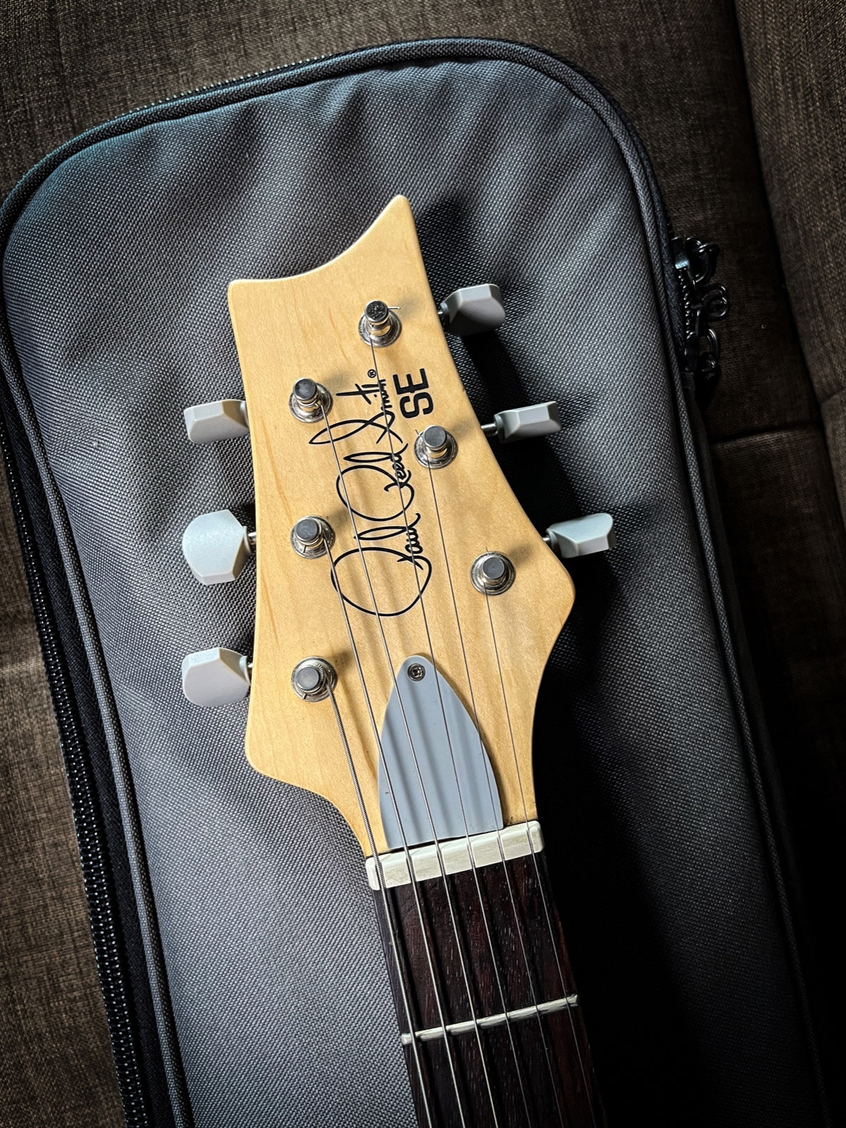 Prs SE Silversky Black Piano