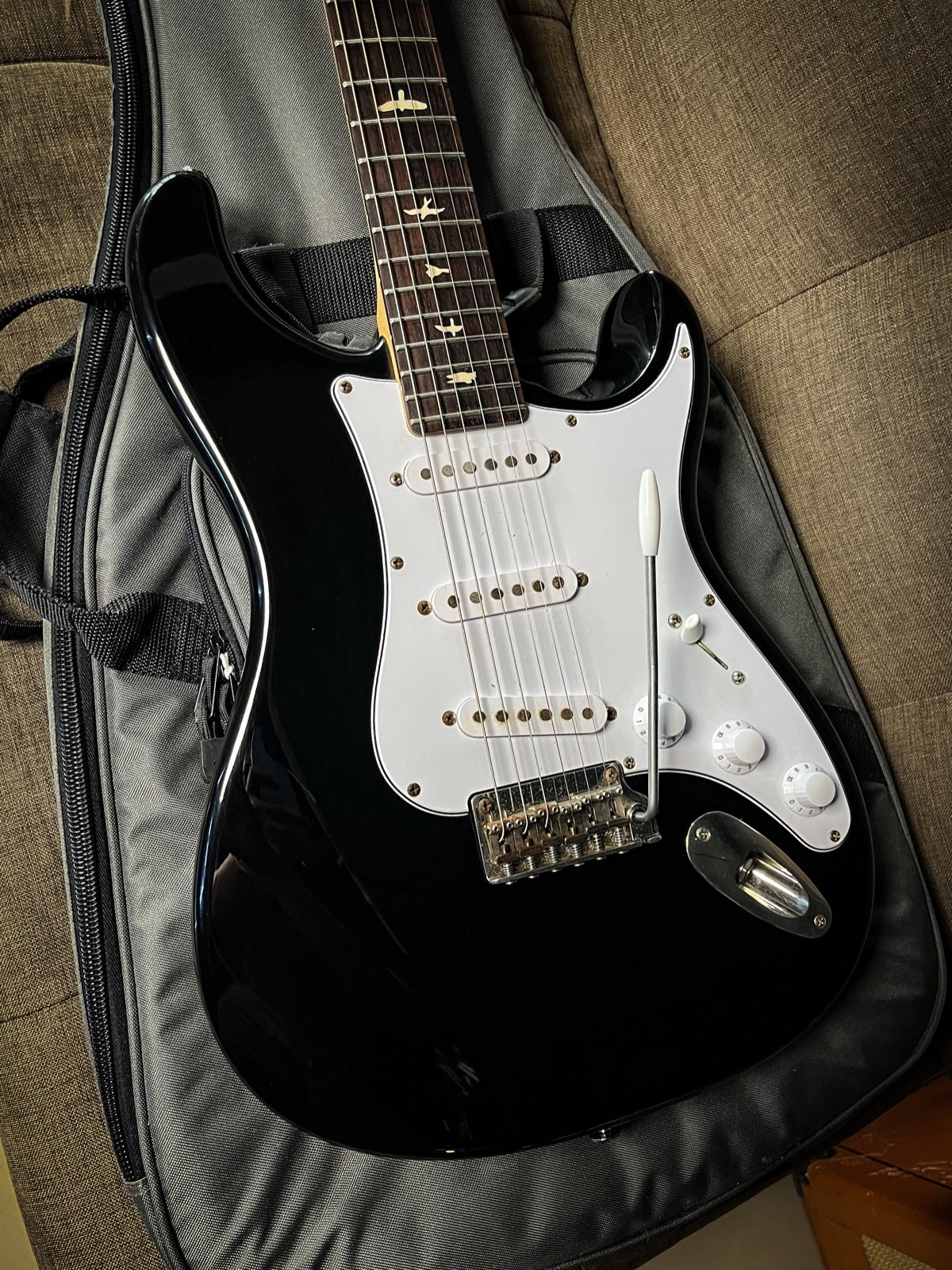 Prs SE Silversky Black Piano