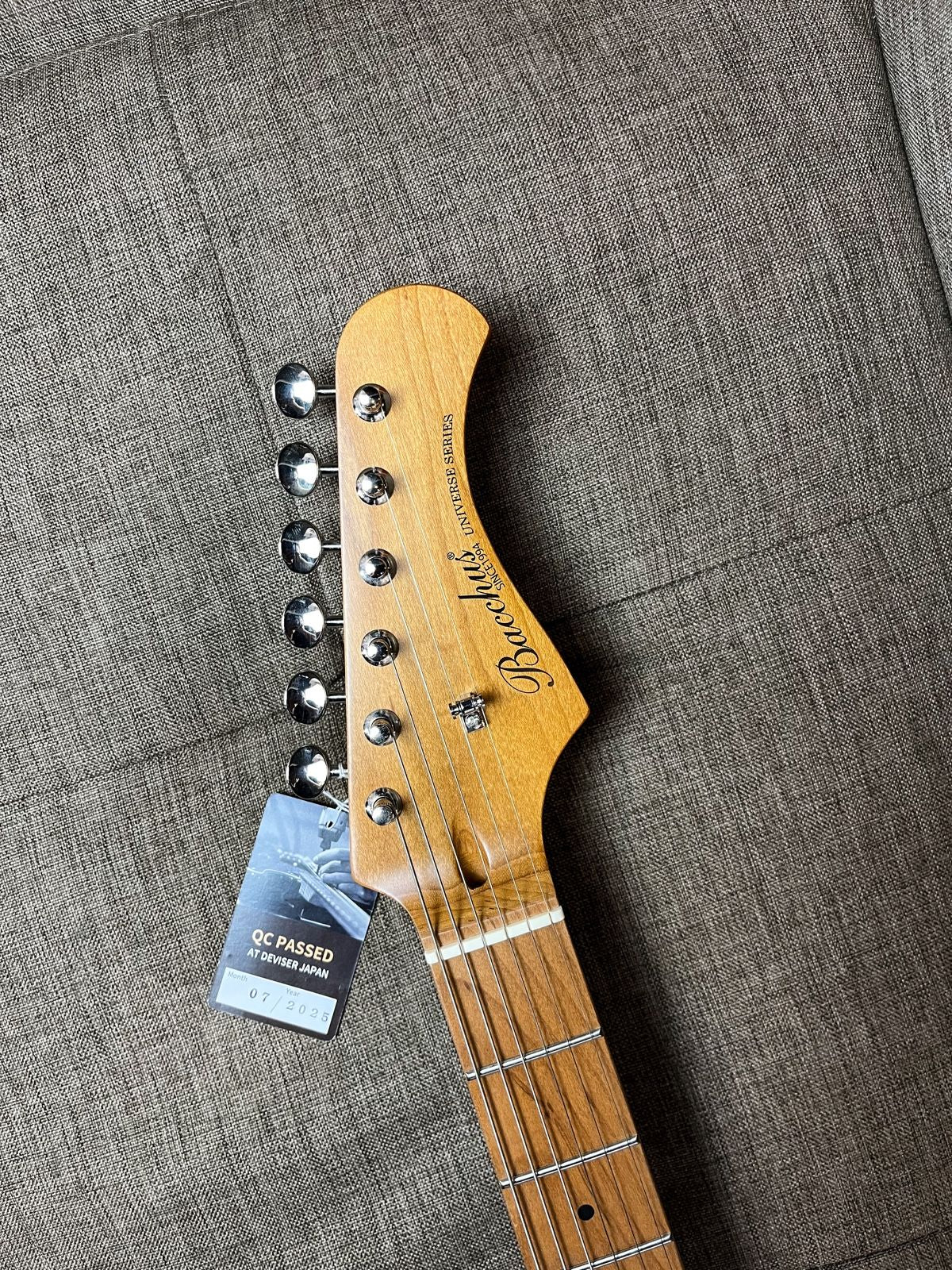 BACCHUS TAC24AD ANDRE DINUTH SIGNATURE